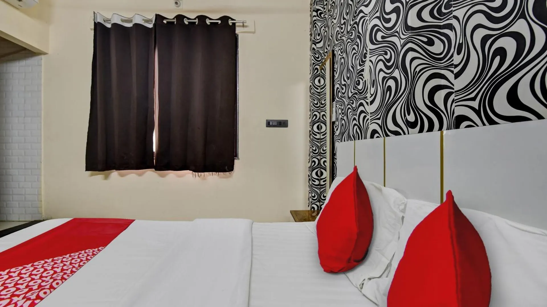 Hotel O Dream Palace Udaipur