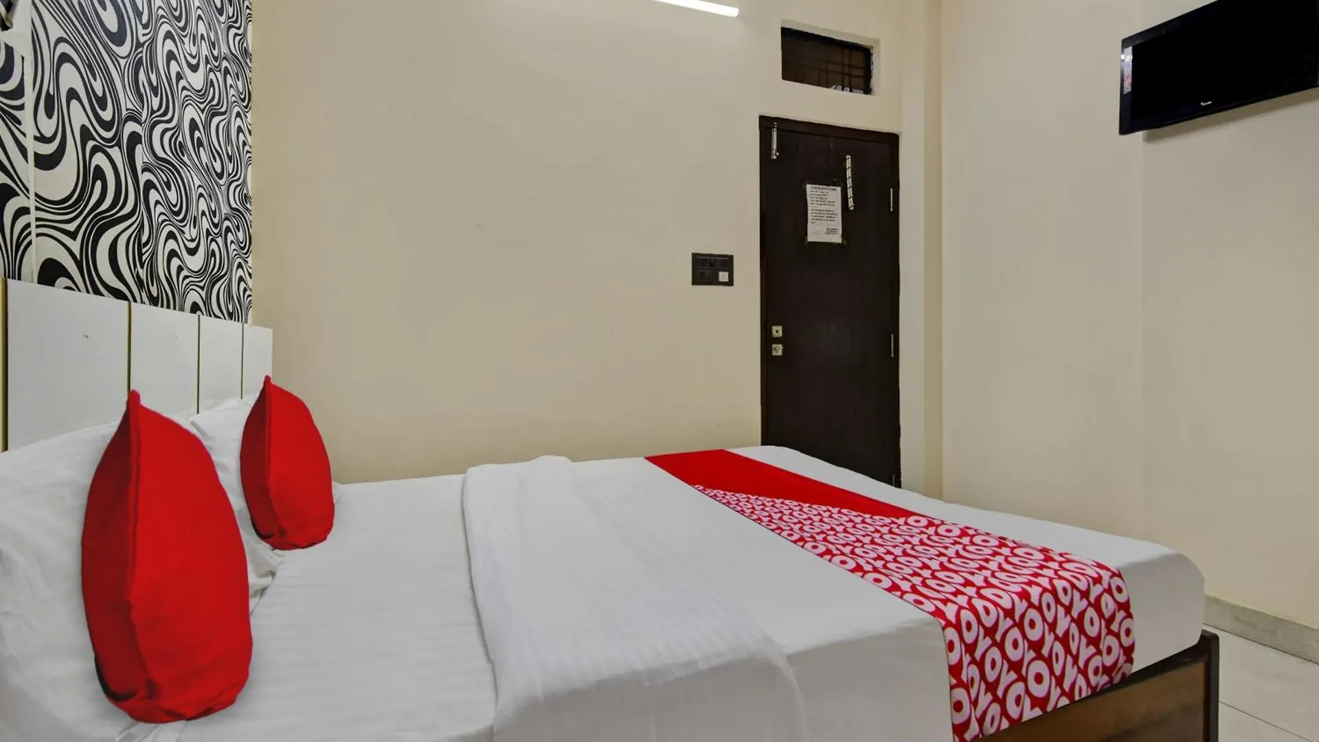 Hotel O Dream Palace Udaipur